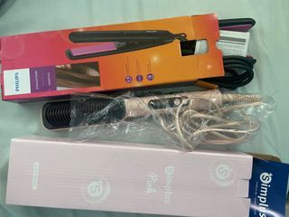 CLEARANCE SALE❣️🫶🏻Great Deal❣️ Take All❣️Philips Hair Flat Iron and Simplus Hair Straightening Comb Heat