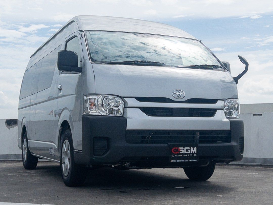[Ready Stocks] PI Toyota HiAce Commuter High Roof GL62886405656451113