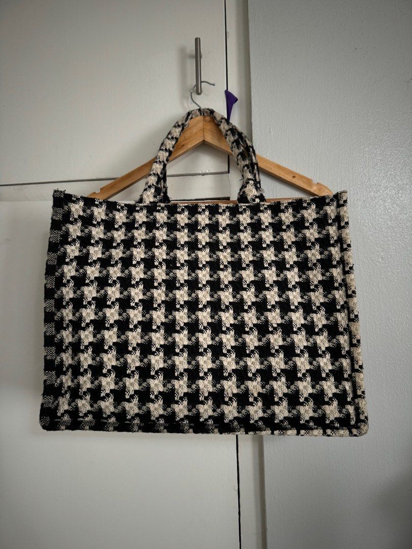 H M houndstooth bag Women s Fashion Bags Wallets Shoulder Bags on Carousell