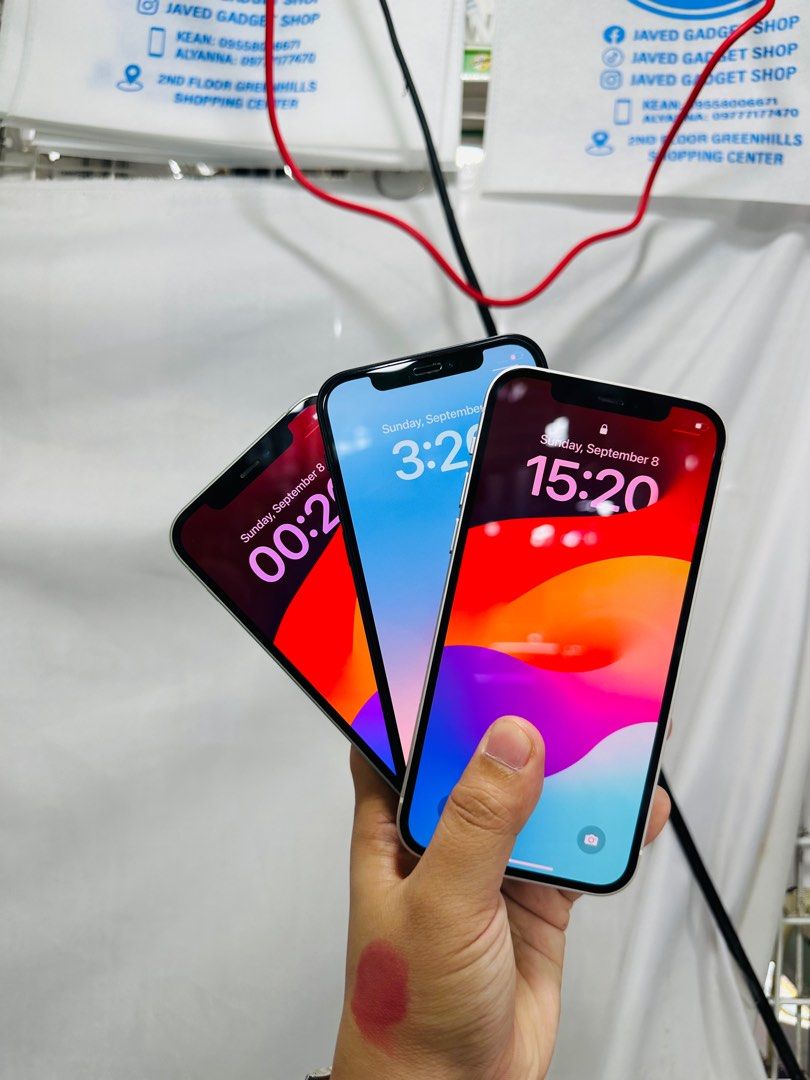 Iphone 12 128gb 88-96% batt FU (Category: iPhone 12 Series) located in San Juan City. Submitted by javedsgadgetshop (Listing ID 1324707547, Image 2). Description: OPEN FOR INSTALLMENT VIA CREDIT CARD/GGIVES/SPAY/BILLEASE & SWAP/TRADE-IN! BUY AND SELL! Quick Specs : Iphone 12 •128gb •NTC Variant •88-96% batt health •Factory Unlock •95% Smoothness •No hidden issue | No Repaired •100% Authentic | Not Refurbished •w/ OEM Charger & store warranty ❣️ -