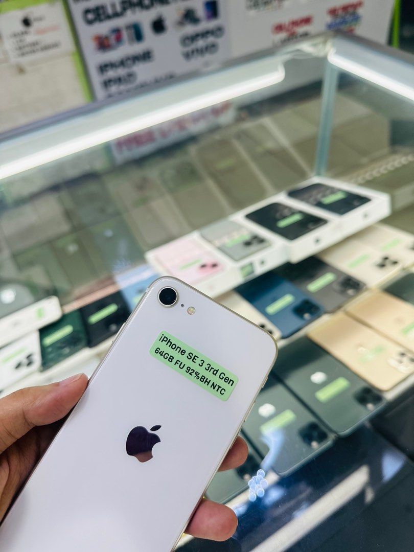 Iphone SE 2022 64GB 92BH OPENLINE NTC APPROVED (Category: iPhone SE Series) located in Pasig City. Submitted by najihahtelecomshop2018 (Listing ID 1324727716, Image 2). Description: 🔸WE BUY AND SELL ANY KINDS OF GADGETS ( Pass sa Old Model ) 🔸 OPEN FOR SWAP/SELLING: (INSTALLMENT THRU CREDITCARD/GGIVES/SPAYLATER) ‼️TAKENOTE: PASS SA MGA SCAMMERS | THIRD PARTY )‼️ Quick Specs: ⤵️ (ONHAND) Iphone SE 2022 64Gb 92BH OPENLINE NO HIDDEN ISSUES NO HIST