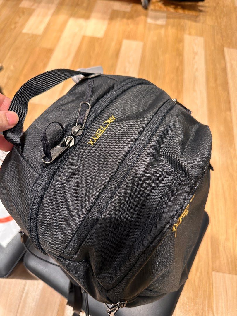 Japan Arcteryx 始祖鸟 MANTIS 26 BACKPACK (Black) - Only One Pcs