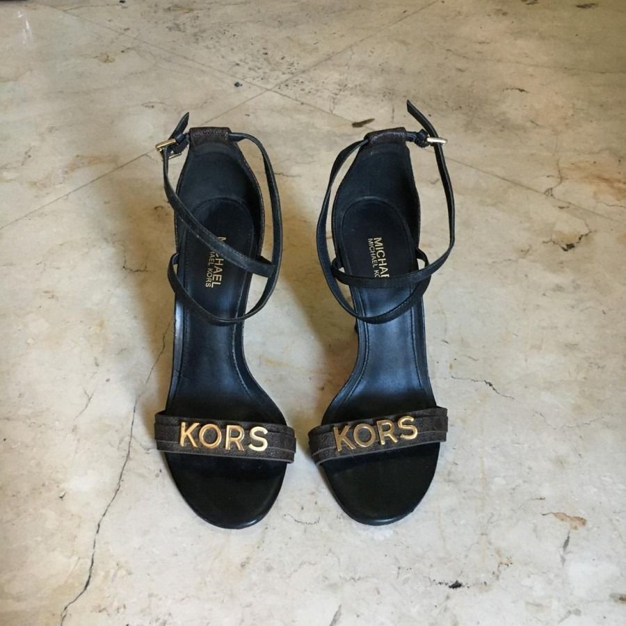 Harga sandal michael kors online