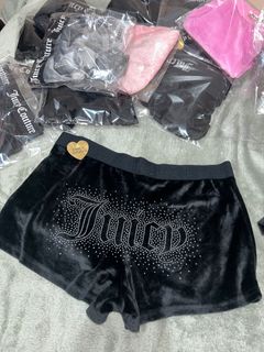 (Category: ) located in . Submitted by thriftmaaa (Listing ID 1324606398, Image 1). Description: .