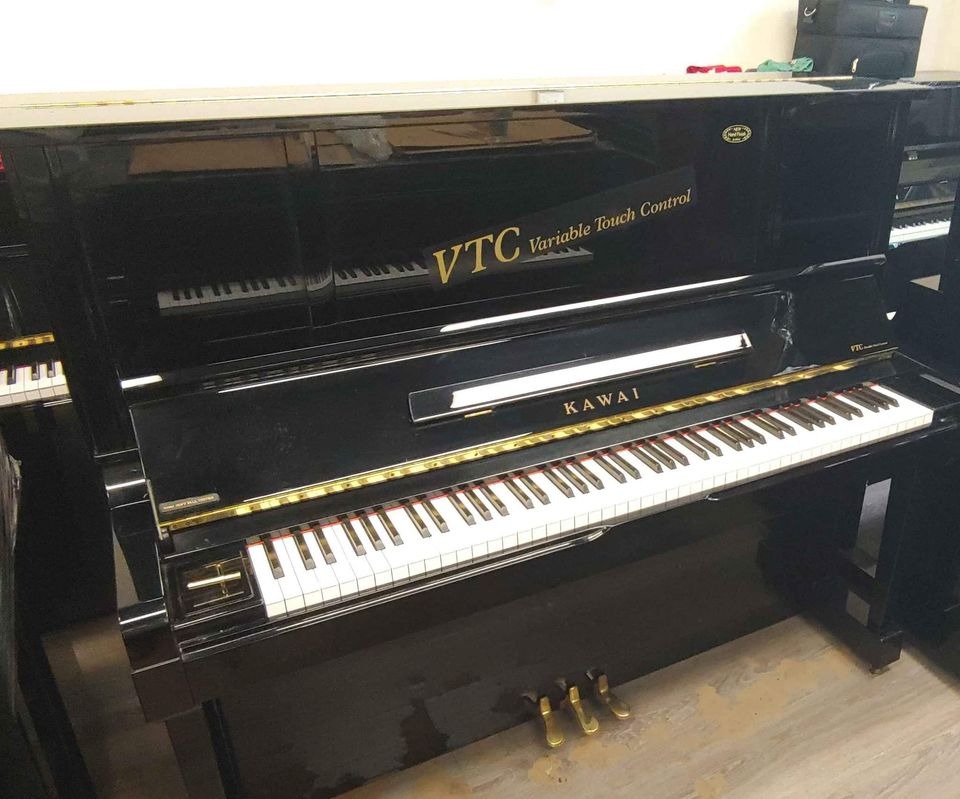 Kawai VT132 Variable Touch Control piano Carousell