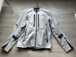 (Category: ) located in . Submitted by jomando (Listing ID 1324687402, Image 1). Description: .