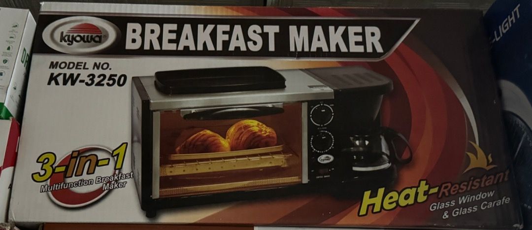 Kyowa Breakfast Maker Oven with coffee maker (Category: Bakeware) located in Marikina City. Submitted by annty13 (Listing ID 1324654267, Image 1). Description: .