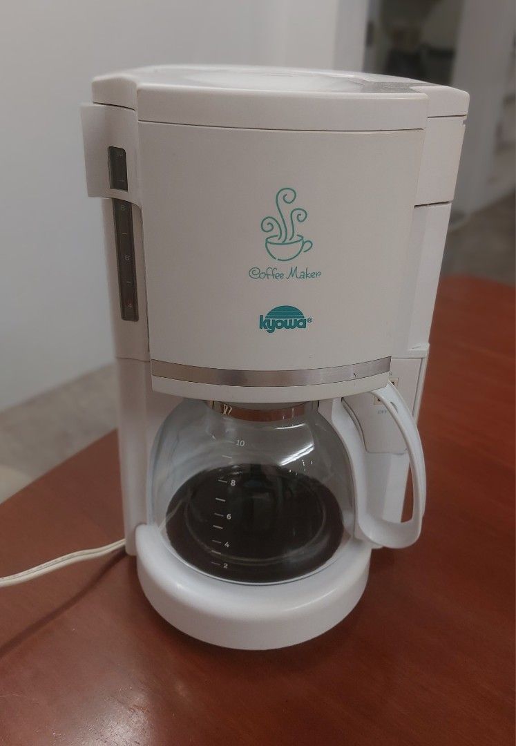 Kyowa Coffee Maker (Category: Coffee & Tea Tableware) located in Manila. Submitted by nvodega (Listing ID 1324606676, Image 2). Description: Used item. Still in good condition. Reason for selling : Will buy a new one..