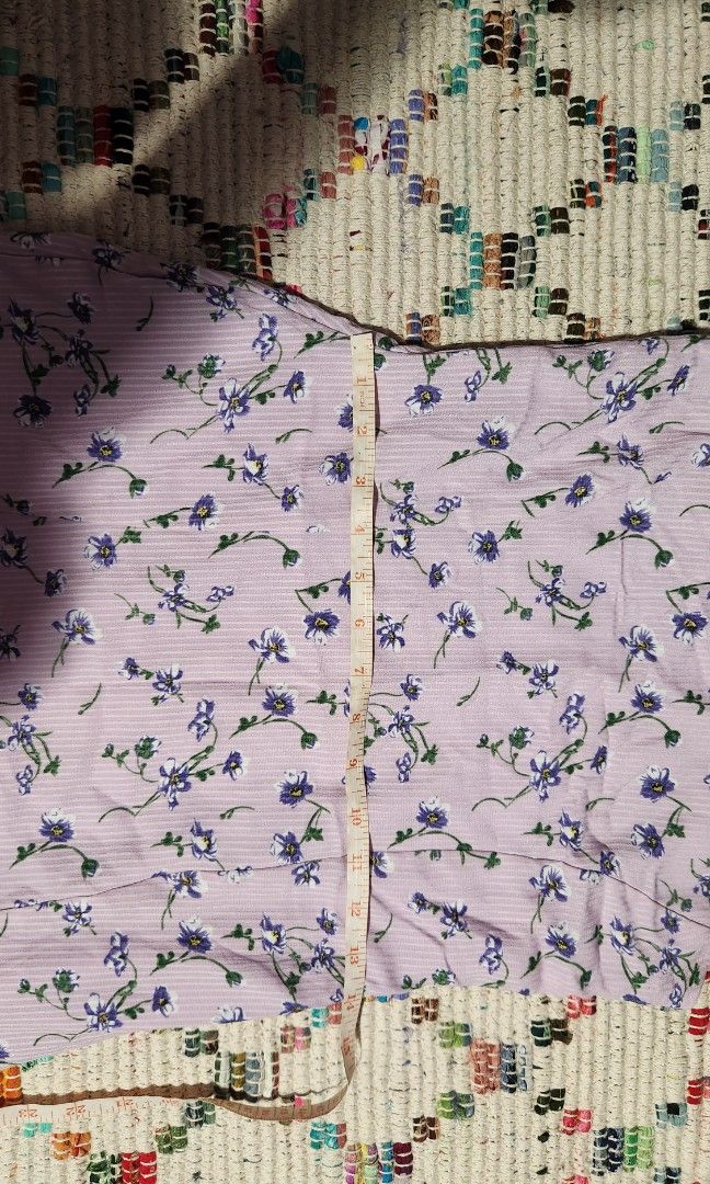 Lavender floral spaghetti strap mini dress (Category: Dresses) located in Makati City. Submitted by beabbbea (Listing ID 1324585659, Image 3). Description: very pretty color and print fits s shipping via lalamove/lbc or grab.