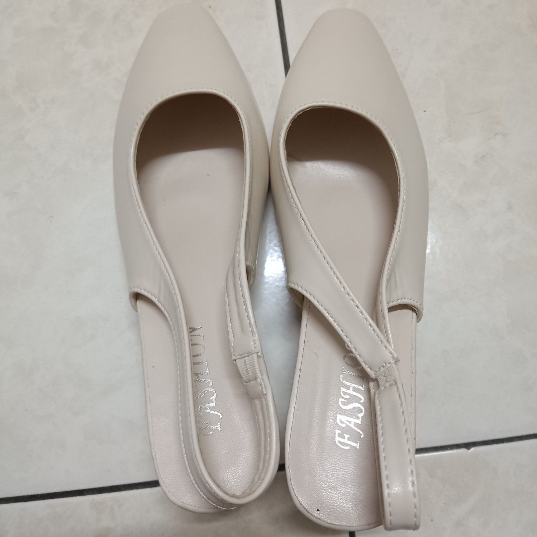 MYKUTSU GENEVA WOMEN MIDI HEELS chubby CONVOCATION, Women's Fashion ...