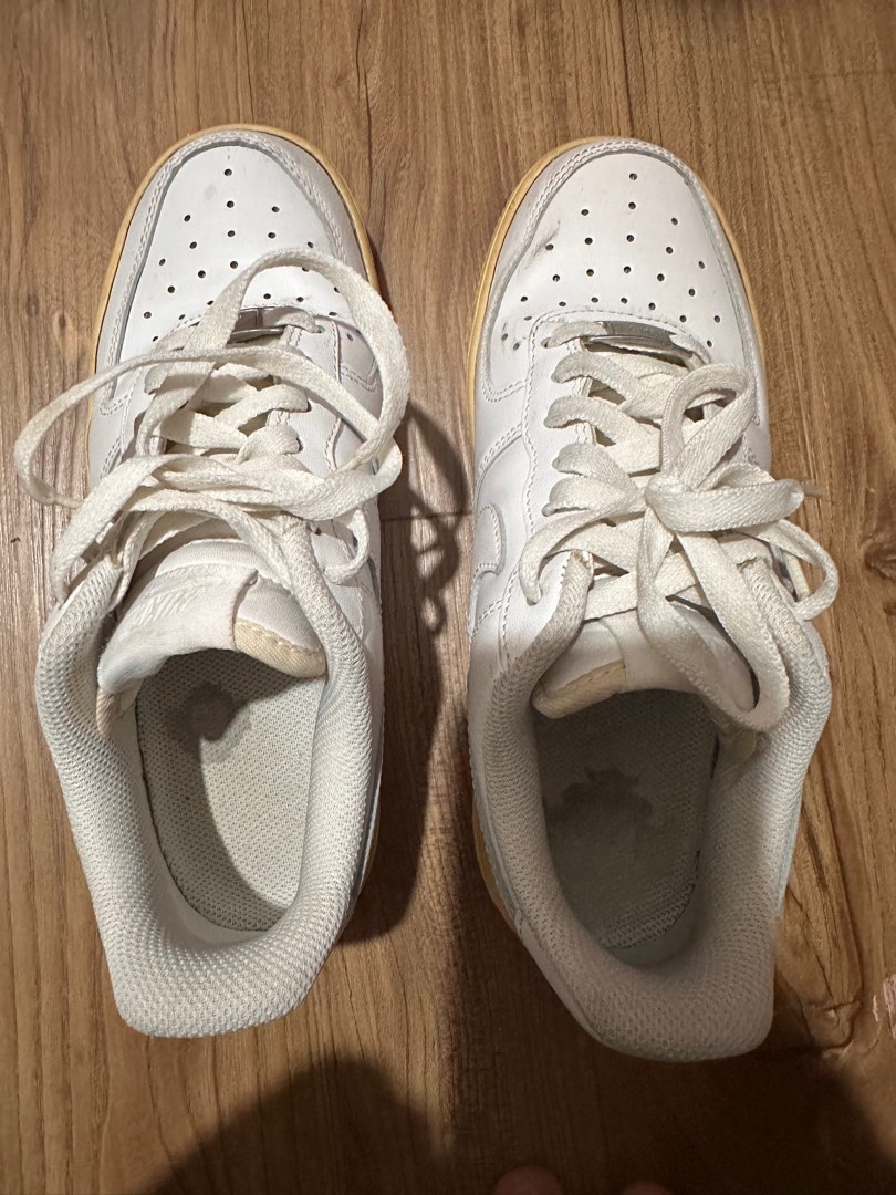 womens nike air white shoes