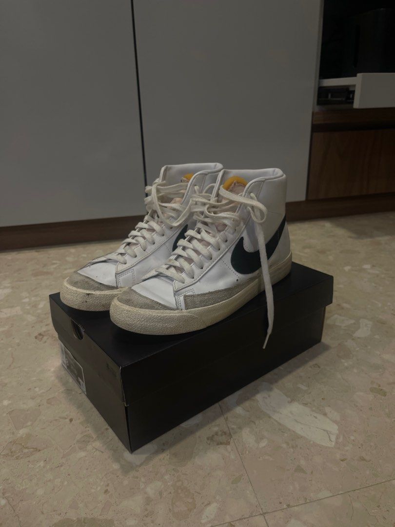 Nike blazer sneaker white and black