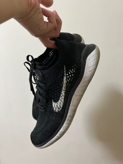 100 affordable nike free run flyknit For Sale Sneakers Carousell Singapore