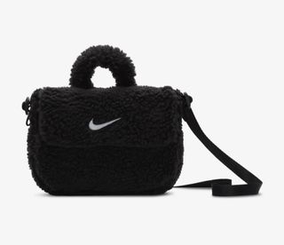 (Category: ) located in . Submitted by chillingimavillain_streetwear (Listing ID 1324632333, Image 1). Description: .