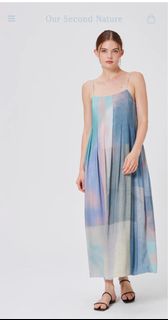 (Category: ) located in . Submitted by shoptospreeee (Listing ID 1324691007, Image 1). Description: .