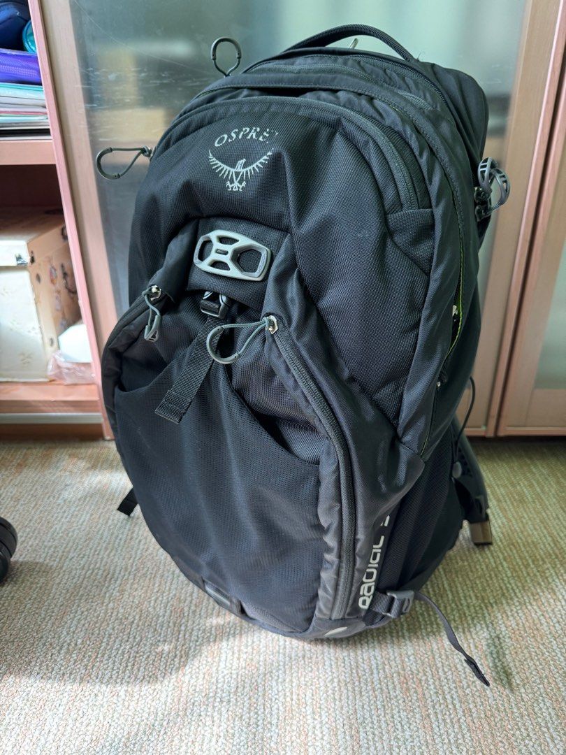 Osprey Radial 34 Airspeed Backback black colour 34L