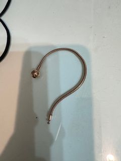 （分類：）位於 。 由 yumeeeeeee 提交（商品編號 1324731607，圖片 1）。簡介： 。