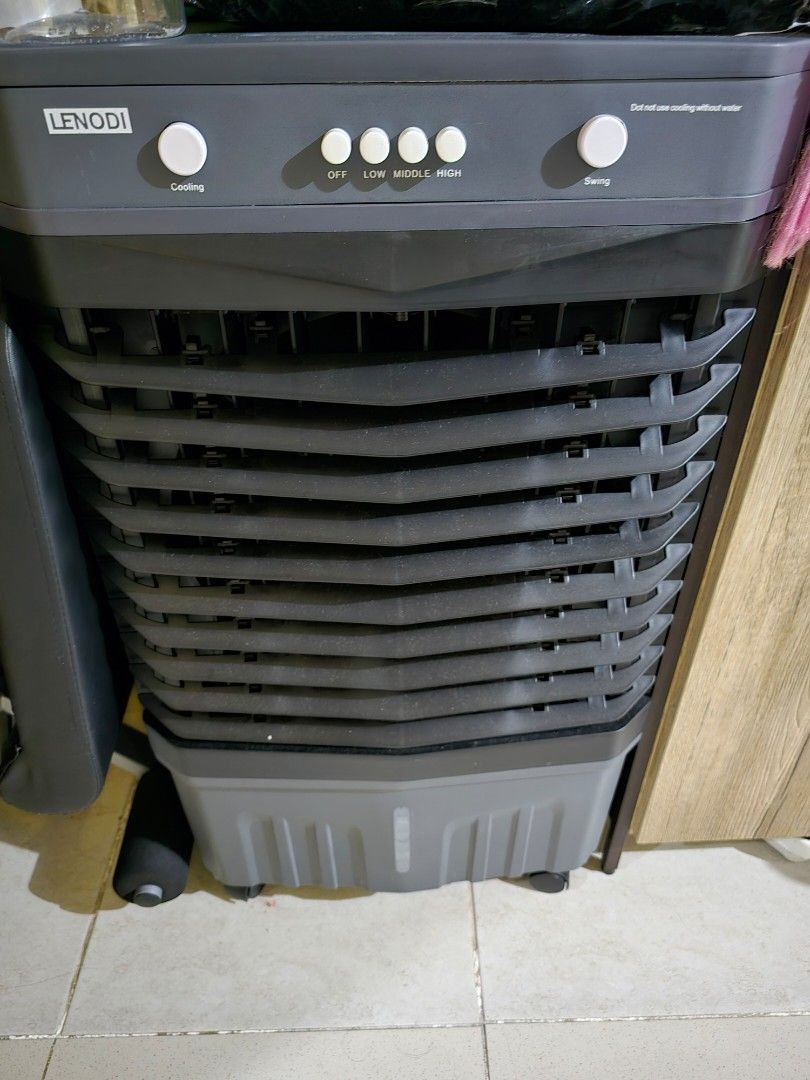 Portable aircooler NEW (Category: Fans) located in Paranaque City. Submitted by pseumaidc (Listing ID 1324738926, Image 2). Description: bought for 1600 working complete with ice blocks decluttering.
