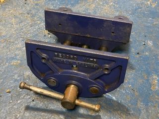 （分類：）位於 。 由 datpower 提交（商品編號 1324602580，圖片 1）。簡介： 。