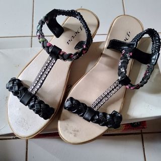 (Kategori: ) berada di . Dikirim oleh bamnall (ID iklan 1324602487, Gambar 1). Deskripsi: .