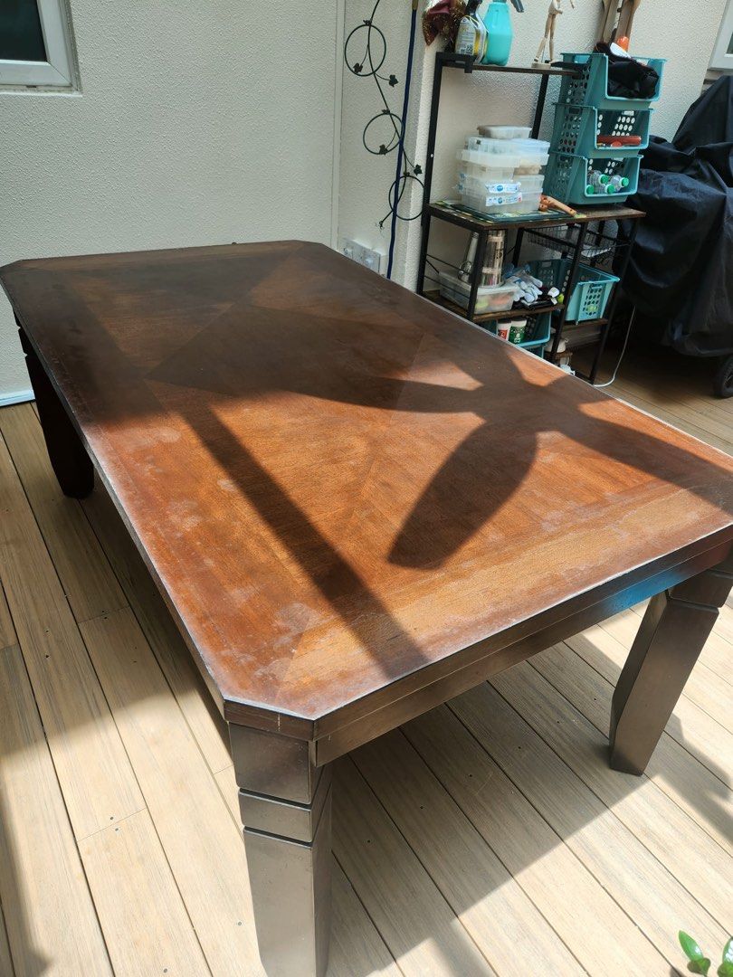 Solid Wood Dining Table (Category: Tables & Sets) located in Singapore. Submitted by nurmoammad (Listing ID 1324574408, Image 1). Description: This is size ... 180cm length 100cm width 78cm height.