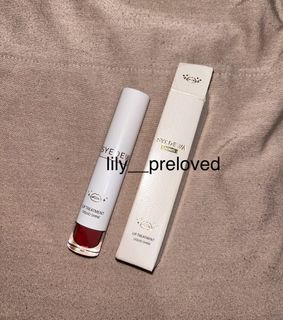 (Category: ) located in . Submitted by lily___preloved (Listing ID 1324617005, Image 1). Description: .
