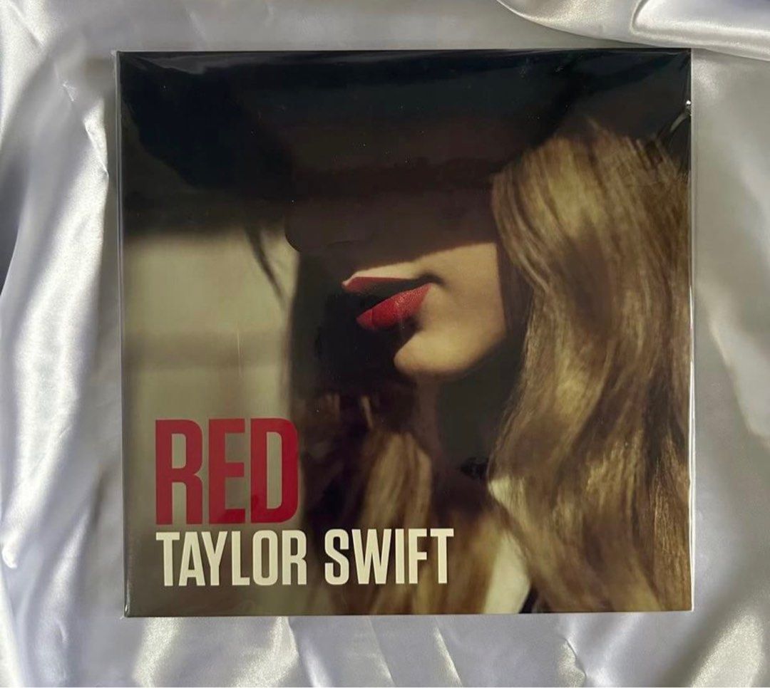Taylor Swift - Red (Category: CDs & DVDs) located in Mandaluyong City. Submitted by madoxified (Listing ID 1324710470, Image 1). Description: .