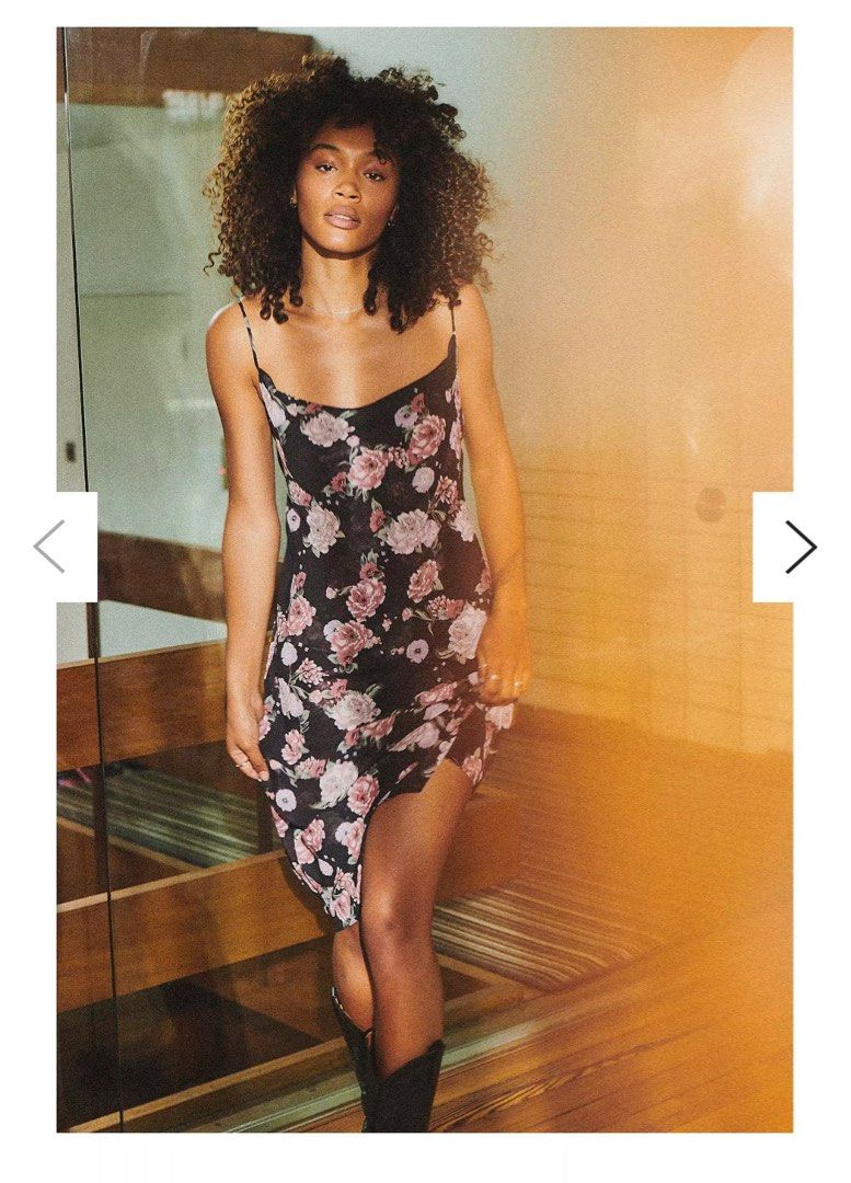 Urban Outfitters Amelie Chiffon Floral Midi Dress, Women's Fashion, Dresses  & Sets, Dresses on Carousell