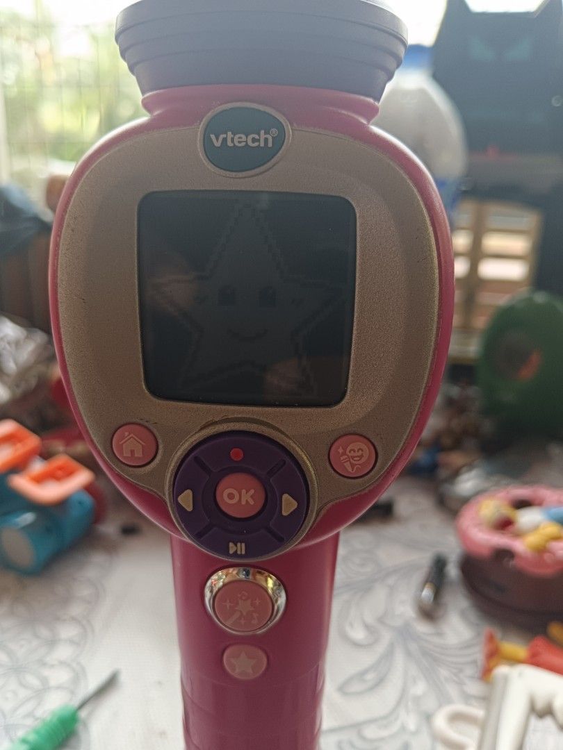 vtech microphone (Category: Interactive Toys) located in Klang. Submitted by zainco (Listing ID 1324566628, Image 3). Description: VTech Kidi Star Music Magic Microphone - Pink...function.