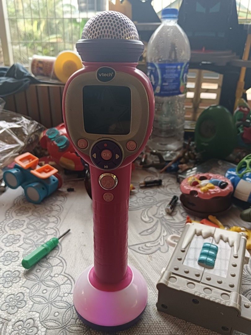 vtech microphone (Category: Interactive Toys) located in Klang. Submitted by zainco (Listing ID 1324566628, Image 2). Description: VTech Kidi Star Music Magic Microphone - Pink...function.