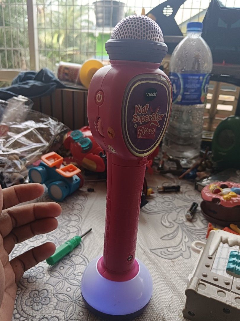 vtech microphone (Category: Interactive Toys) located in Klang. Submitted by zainco (Listing ID 1324566628, Image 1). Description: VTech Kidi Star Music Magic Microphone - Pink...function.