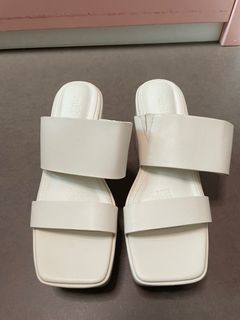 （分類：）位於 。 由 dimpol0201 提交（商品編號 1324650411，圖片 1）。簡介： 。