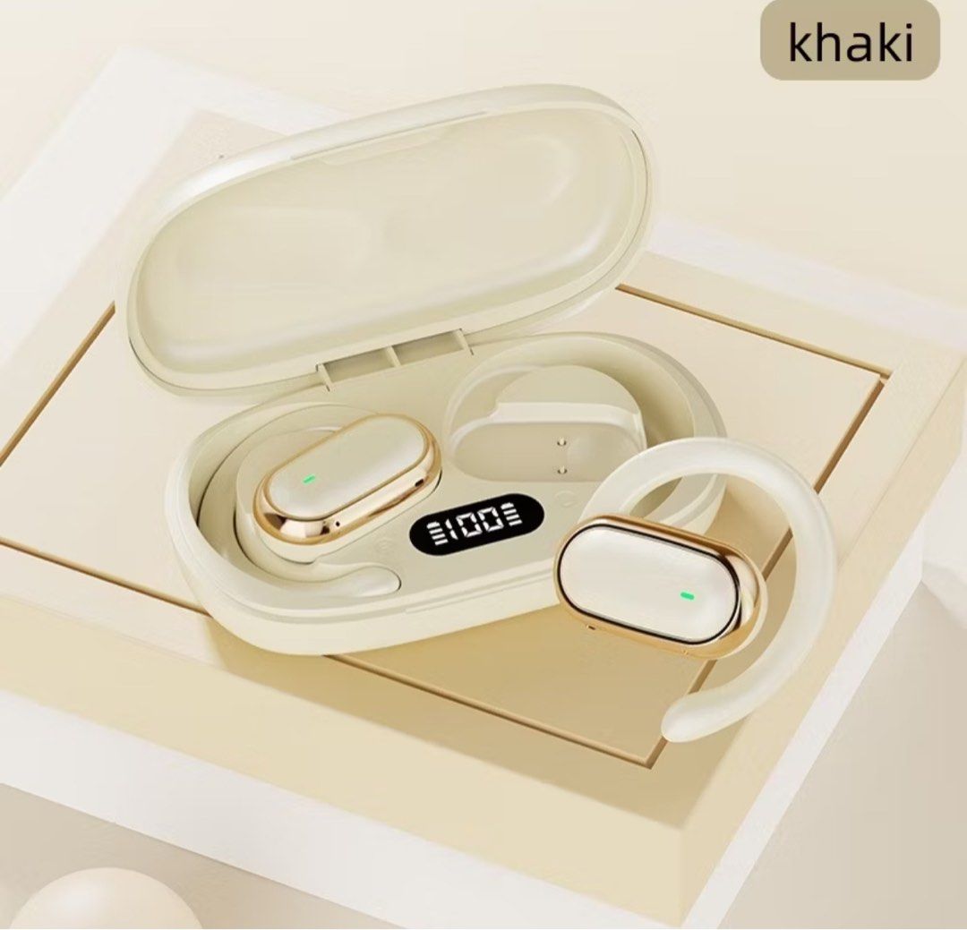 Wireless clip on earphone headset (Category: Earphones) located in Pasay City. Submitted by shirley.manacsa (Listing ID 1324674571, Image 1). Description: .