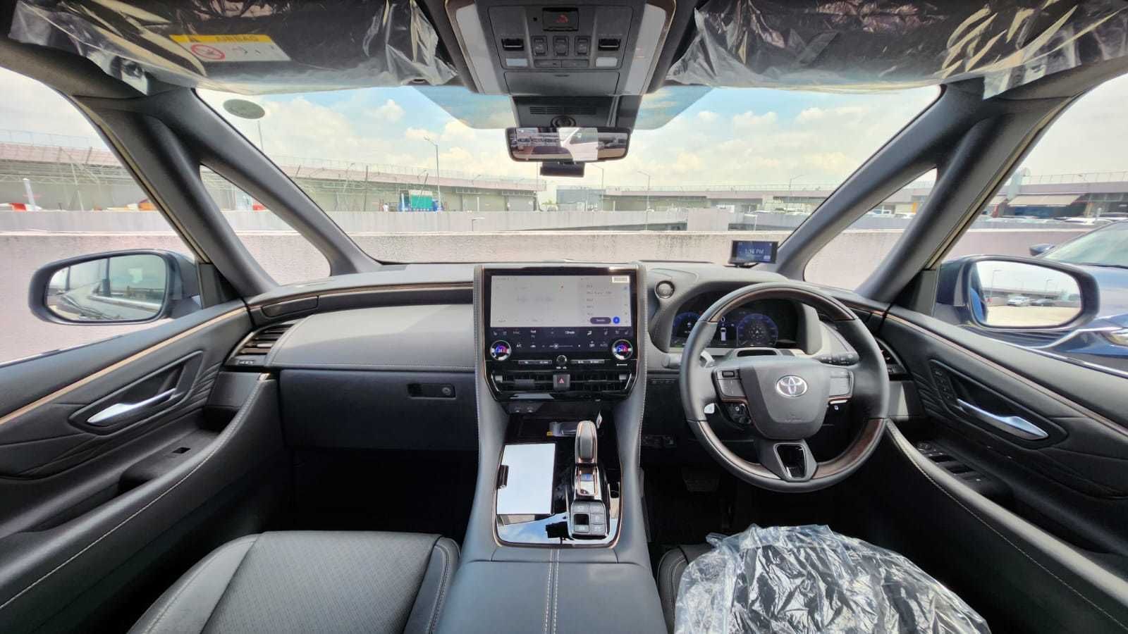 Toyota Vellfire Hybrid 2.5 Z 7-Seater (A)62872682284546113