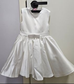 （分類：）位於 。 由 kakasells 提交（商品編號 1344877281，圖片 1）。簡介： 。