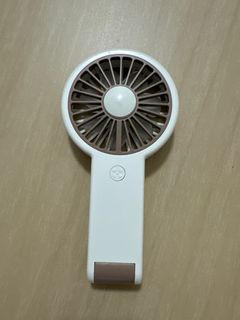 （分類：）位於 。 由 simonhpsung 提交（商品編號 1344840214，圖片 1）。簡介： 。
