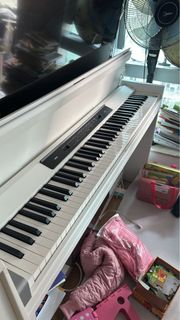（分類：）位於 。 由 silverwolf_f8f0f4 提交（商品編號 1344830169，圖片 1）。簡介： 。