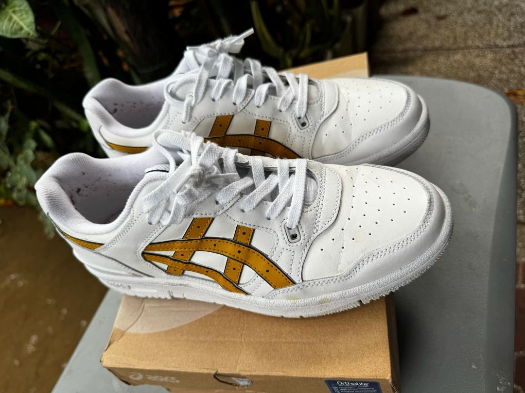 Asics EX89 (Category: Sneakers) located in Pasig City. Submitted by crownjay (Listing ID 1344863830, Image 1). Description: Asics EX89 White/ Mustard Seed Size: US 9 - Used 2x in the office, great condition - includes box only -Genuine Asics (not UA, Overruns, High Quality Replica etc.) RFS: Unloading PAYMENT: Gcash/BDO LOC: Pasig City/Cainta.