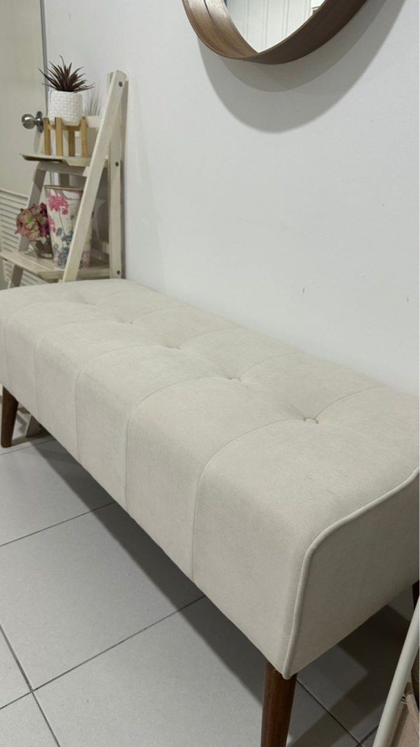 Casual bench (Category: Chairs) located in Johor Bahru. Submitted by AF7__ (Listing ID 1344782813, Image 2). Description: Indoor bench to let go! Condition: 10/10 No defect, no stain, like new Size: 120CM(L) X 50cm (W) X 50cm (H) Beige colour Prize: RM300 (New price: RM450) Nego till let go!.