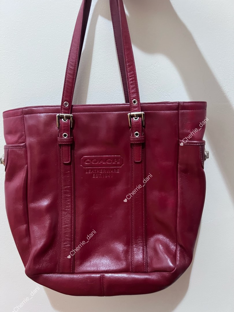 Coach red tote bag, Women's Fashion, Bags & Wallets, Tote Bags on Carousell
