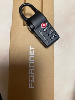 （分類：）位於 。 由 stanley_8819 提交（商品編號 1344803885，圖片 1）。簡介： 。