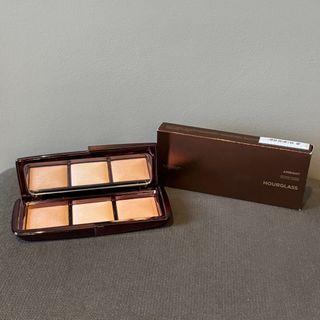Hourglass Ambient Lighting Palette I