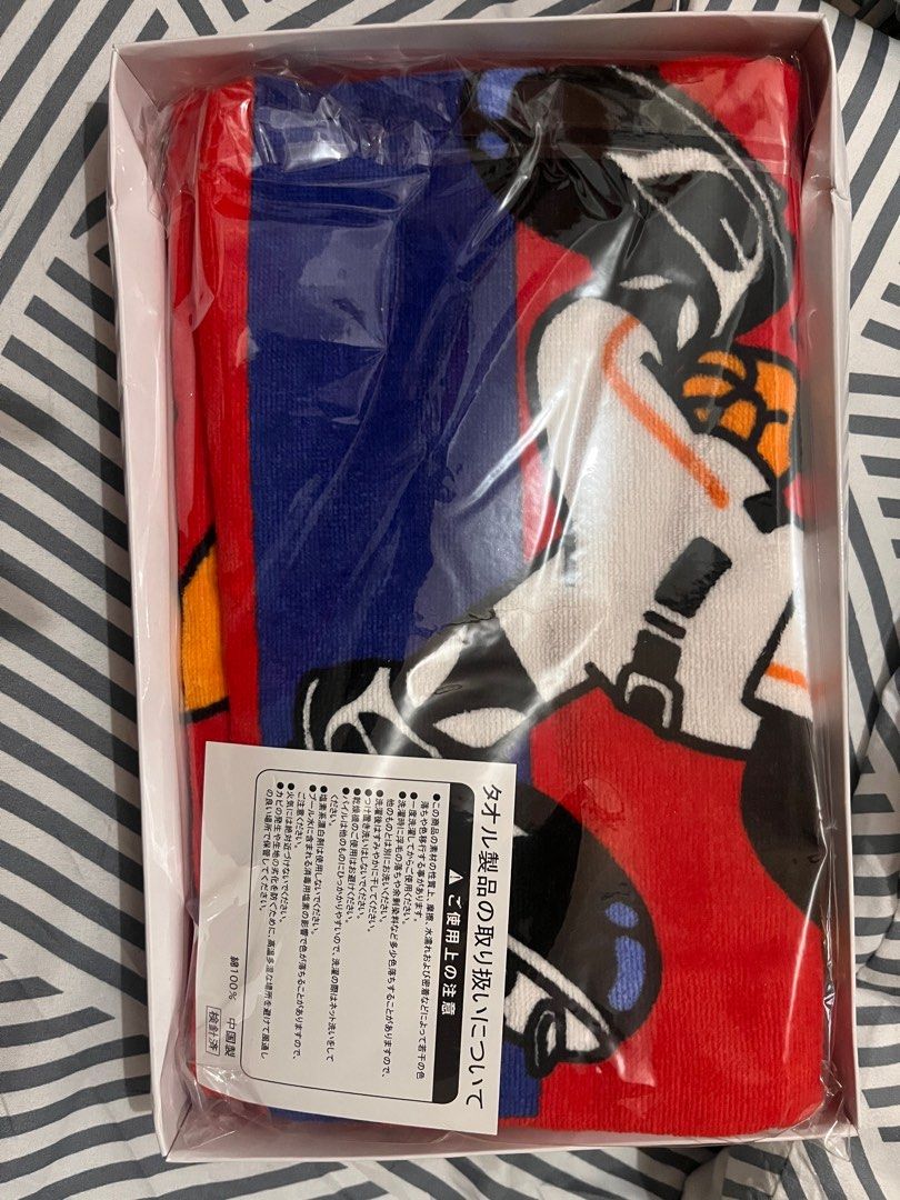 JAPAN YOMIURI GIANTS GIABBIT BATH TOWEL (Category: Bedding & Towels) located in Quezon City. Submitted by cleoshoppe (Listing ID 1344826206, Image 3). Description: •Bought in Tokyo, Japan •RFS: Extra lang nabili •BRAND NEW •PASS TO LOWBALLERS.