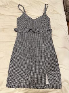 (Category: ) located in . Submitted by bettiepoo (Listing ID 1344886486, Image 1). Description: .