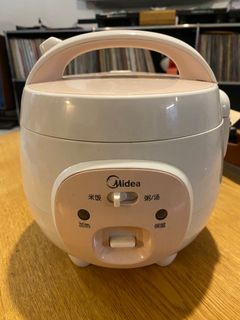 （分類：）位於 。 由 tangiest 提交（商品編號 1344921160，圖片 1）。簡介： 。