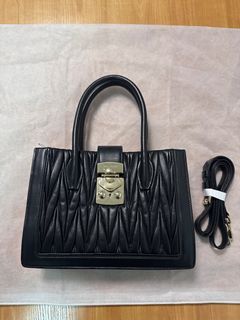 （分類：）位於 。 由 kasaaasasa 提交（商品編號 1344917062，圖片 1）。簡介： 。