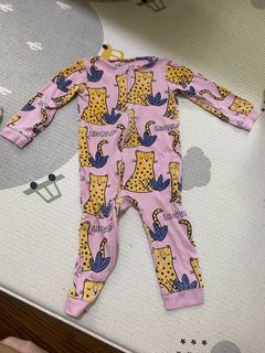 (Category: ) located in . Submitted by furrybee (Listing ID 1344804909, Image 1). Description: .