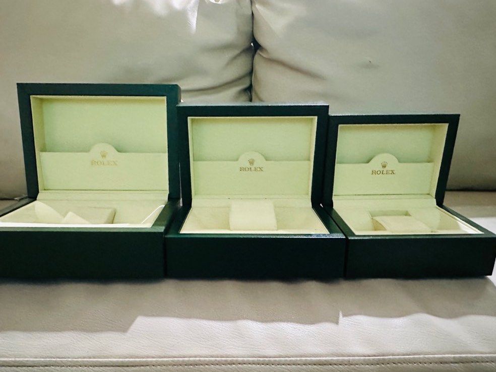 Rolex Original Box (Category: Luxury Watches) located in Baliuag. Submitted by youlovewatches (Listing ID 1344786411, Image 2). Description: .