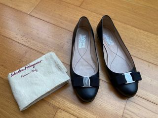由 nastassya (刊登 ID 1344837042，圖片 1) 提交，位於 的 (類別：)，說明：。