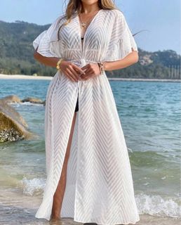 (Category: ) located in . Submitted by lovelovecloth (Listing ID 1344880115, Image 1). Description: .